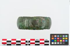 Foto von Bronzemelonenarmreif (NHMW-PRAE-024877)